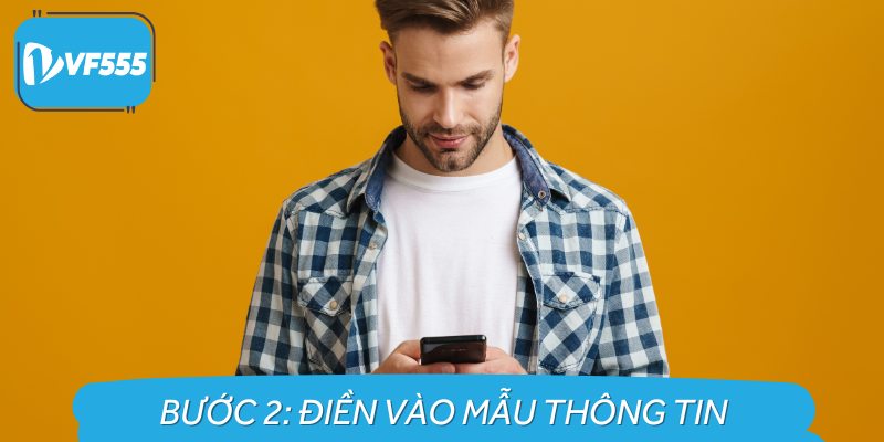 Điền biểu mẫu thông tin trong màn hình chính của ứng dụng